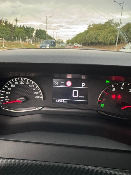 Peugeot 2008 2022 