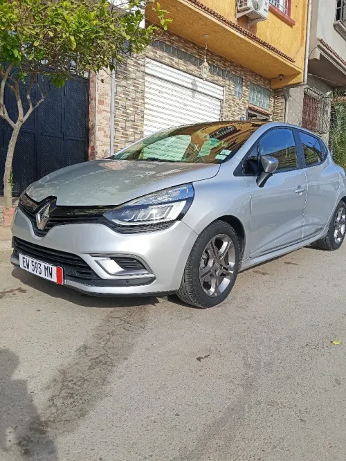 Renault Clio 4 2021 GT Line +
