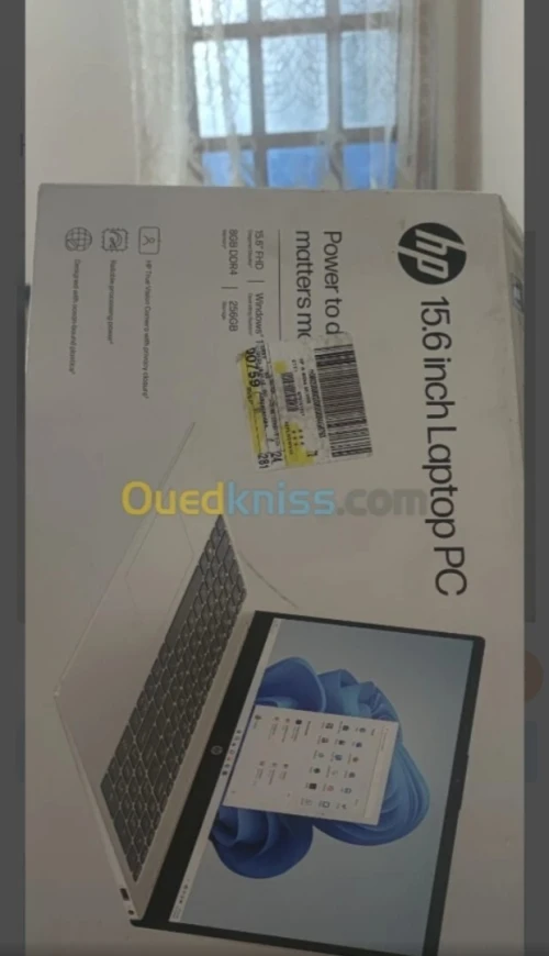 HP Laptop 15 fd0xxx