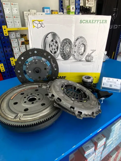 Kit embrayage 1.6 Hdi complet volant moteur + butée 