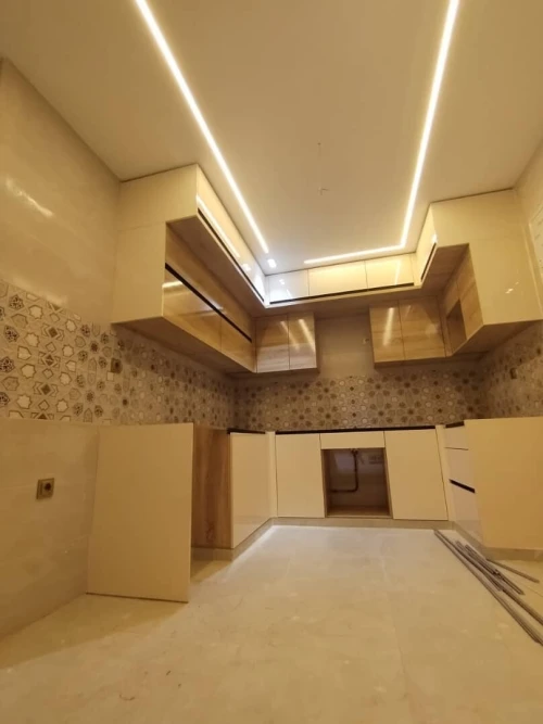 Fabricant de cuisines, dressings et mobilier sur mesure en grande série