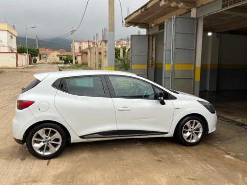 Renault Clio 4 2016 Limited 2