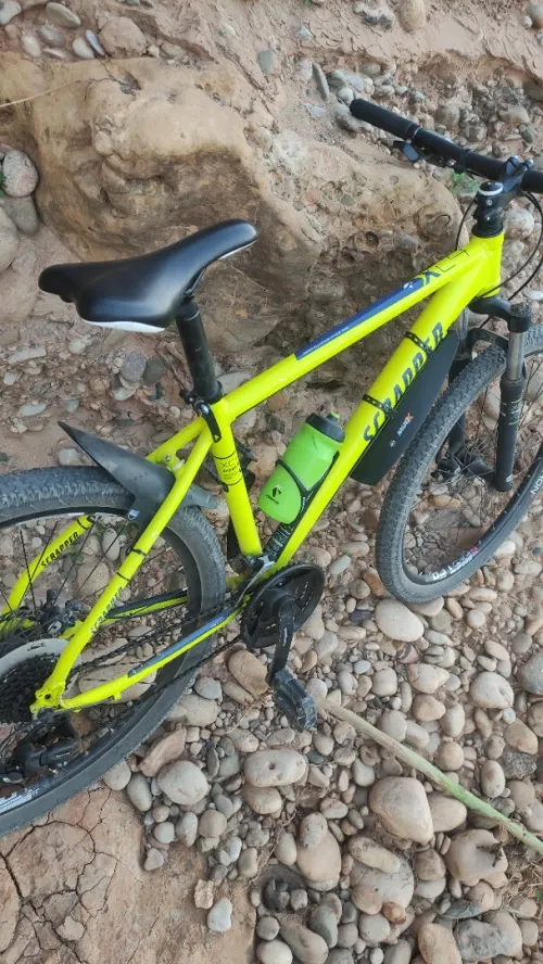 Vélo VTT Scrapper français