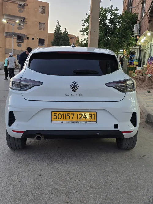 Renault Clio 5  2024 Evolution