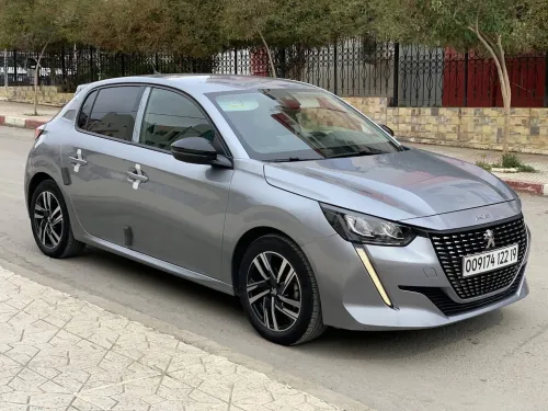 Peugeot 208 2022 Allure (Main Libre/Xénon)