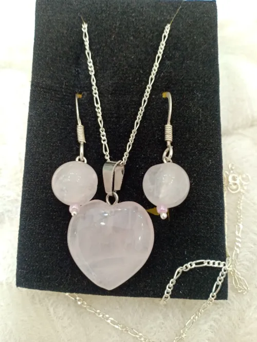 Parure argent et pierre naturelle semi précieuse quartz rose..طاقم فضةبحجر طبيعي الكوارتز الوردي 