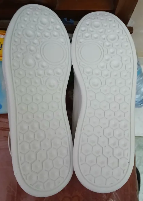 Basket Lacoste Blanche Et Neuve Jamais Utilisée. Pointure:41.