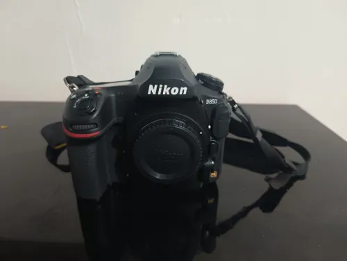 Nikon d850 10.8 k état 10/10
