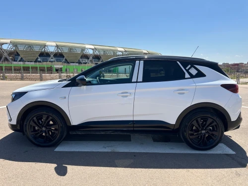 Opel GrandLand 2025 