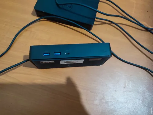 Docking Station Dell D6000 ORIGINAL  jusqu'a 3 écrans 4K