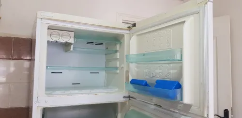 Réfrigérateur ARISTON 400 L