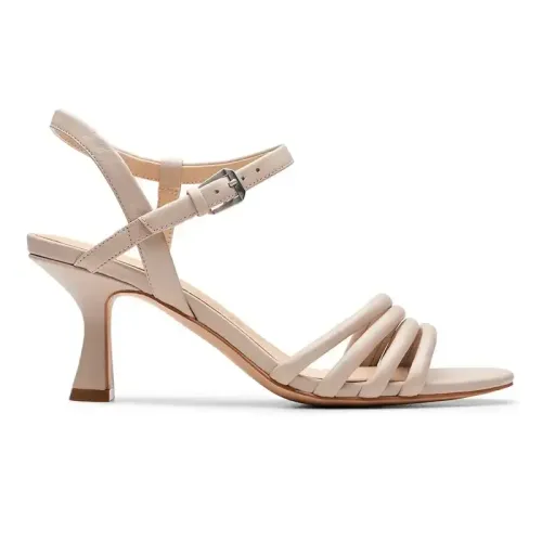 Clarks - Amali May Sand Leather