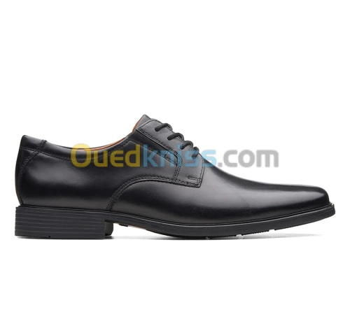 CLARKS Tilden Plain Black Leather