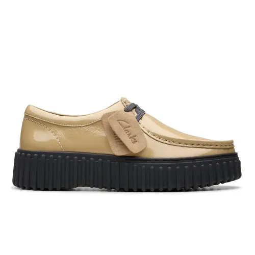 Torhill Bee Beige Patent