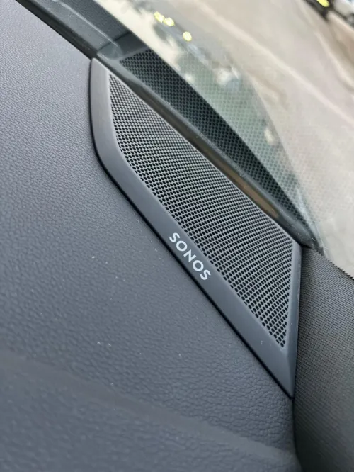 Audi Q3 2024 S line 200 chevaux QUATTRO
