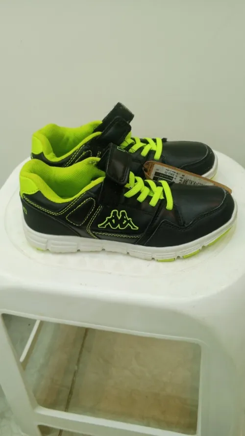 Chaussures Kappa Enfant Wooper EV Kid  Pointure 33  État neuf