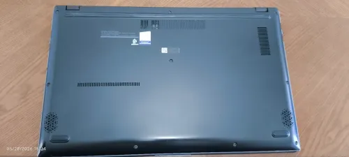 Asus vivobook 15