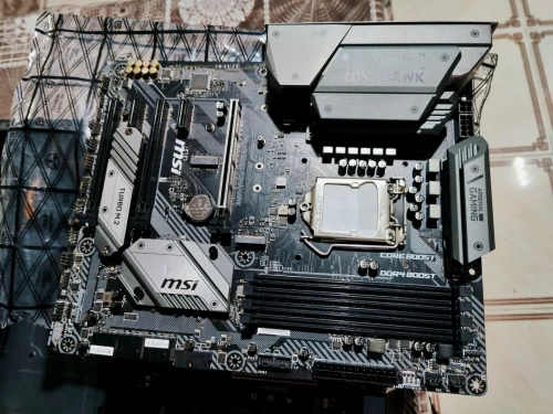 INTEL MSI Z390 MAG TOMAHAWK