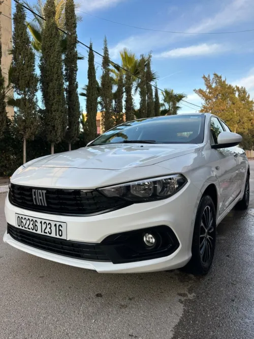 Fiat Tipo Sedan 2023 City plus Boite automatique 46.000km