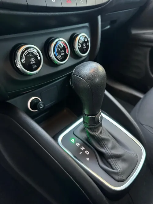 Fiat Tipo Sedan 2023 City plus Boite automatique