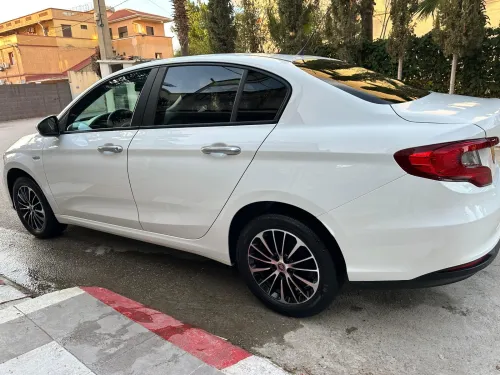 Fiat Tipo Sedan 2023 City plus Boite automatique