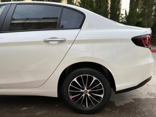 Fiat Tipo Sedan 2025 