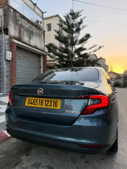 Fiat Tipo Sedan 2023 City plus Boite automatique 32.000km