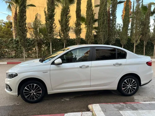 Fiat Tipo Sedan 2023 City plus Boite automatique 46.000km