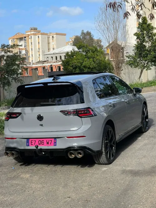 Volkswagen Golf 8 2025 R Black Edition 