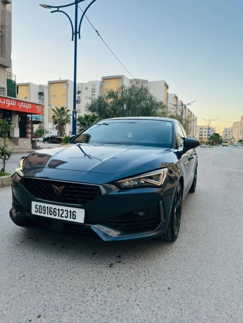 Seat Léon 2023 Coupra
