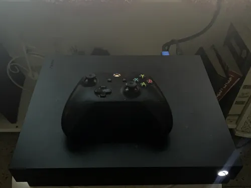 Xbox One X 1TB