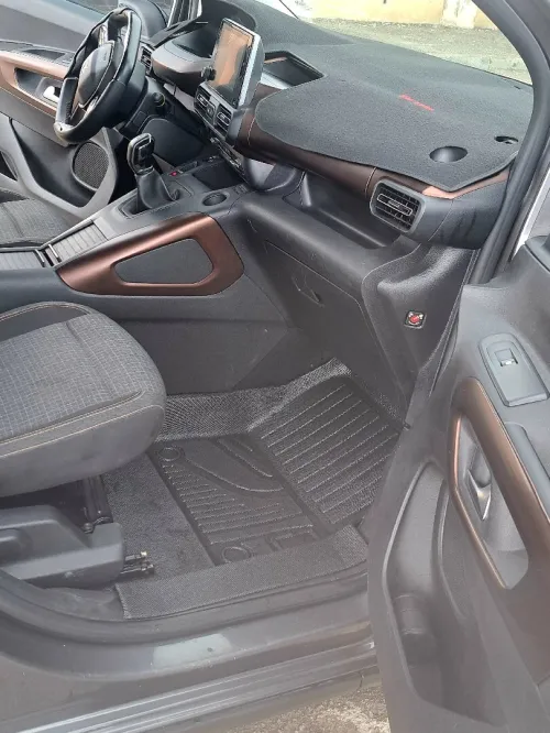 Peugeot Partner 2022 Rifter
