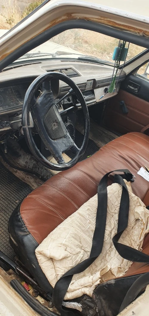 Peugeot 504 1984 504