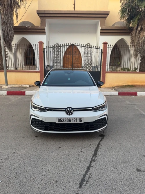 Volkswagen Golf 8 2021 GTE
