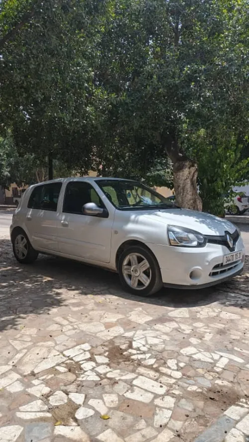 Renault Clio Campus 2015 Clio Campus