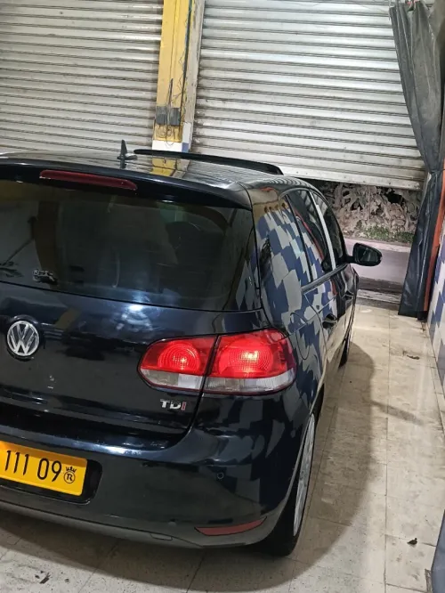 Volkswagen Golf 6 2011 Team