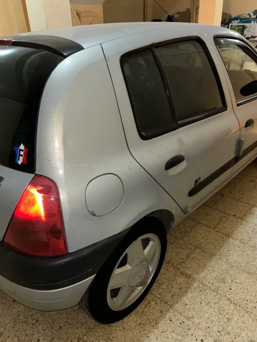 Renault Clio 2 2001 Alize