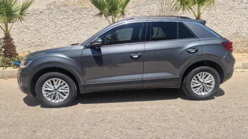 Volkswagen T-Roc 2023 