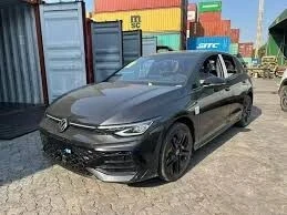 Volkswagen Golf 8 2025 R-Line