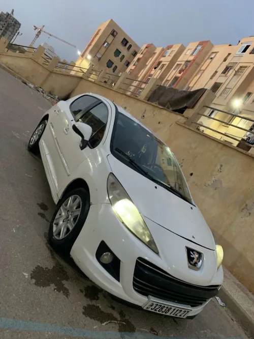 Peugeot 207 2012 207