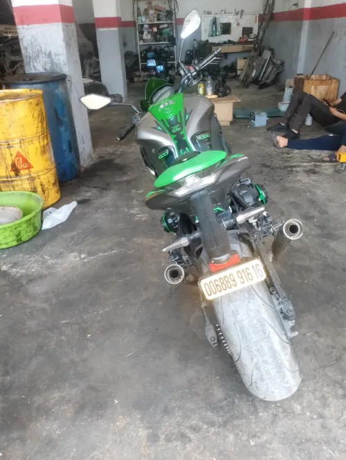 Yamaha Z1000 2016