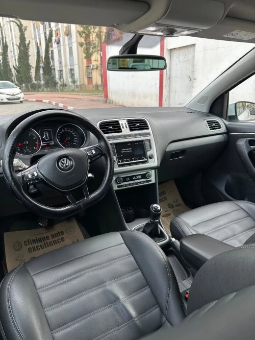 Volkswagen Polo 2016 La carat