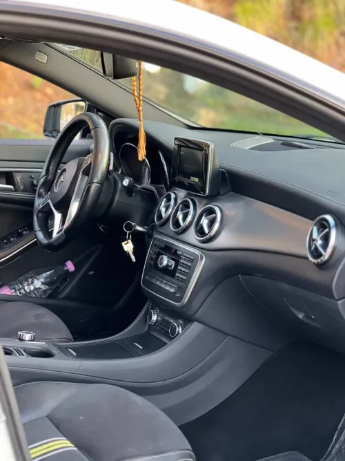 Mercedes CLA 2014 Coupé Exclusif + AMG 