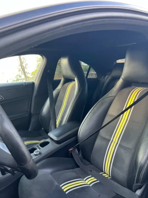 Mercedes CLA 2014 Coupé Exclusif + AMG 