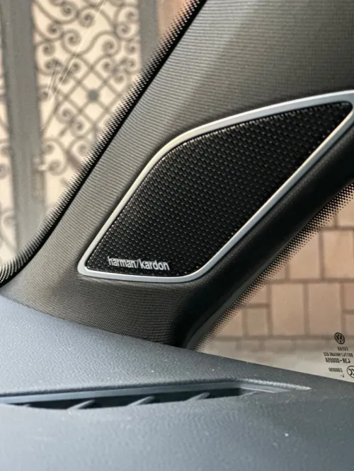Volkswagen Golf 8 2025 R-Line