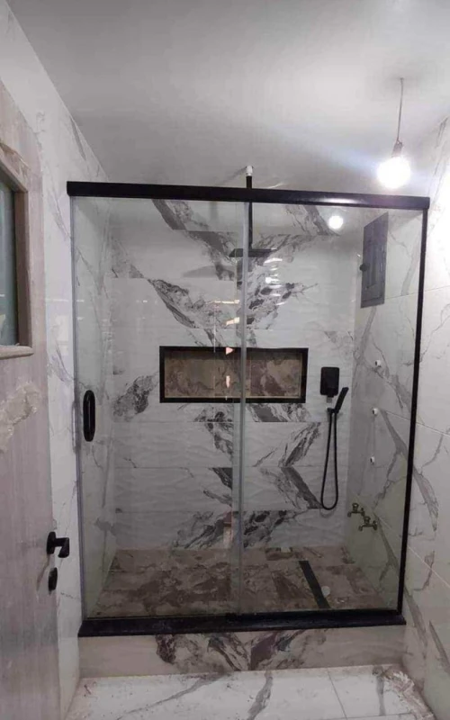 Cabine de douche 