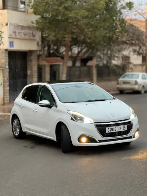 Peugeot 208 2019 Allure Facelift