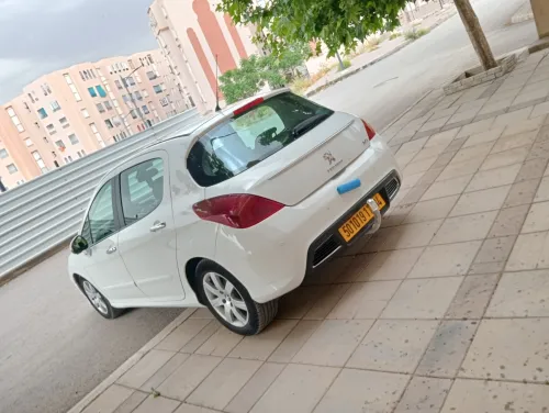 Peugeot 308 2012 Alleur