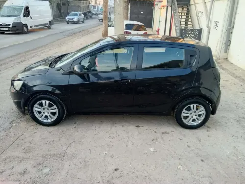 Chevrolet Sonic Hatchback 2013 Sonic Hatchback