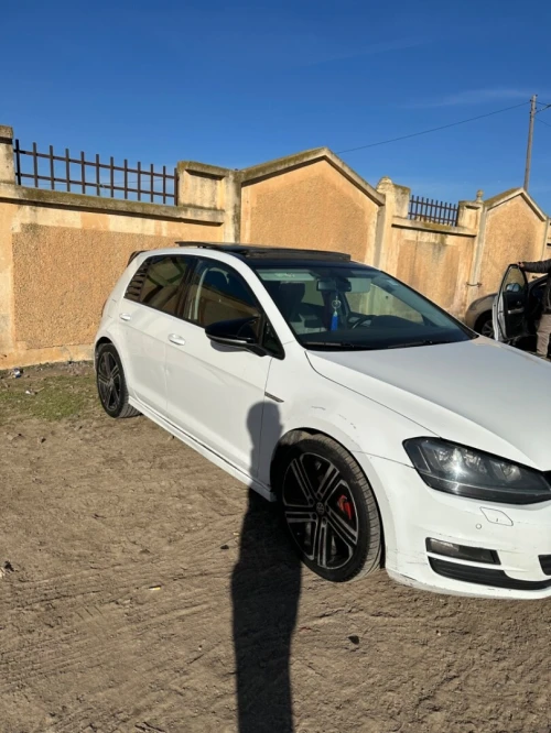Volkswagen Golf 7 2015 Cup
